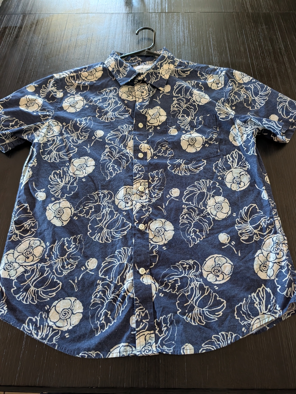 Goodfellow & Co Navy and White Floral Short-Sleeve Button-Up Shirt